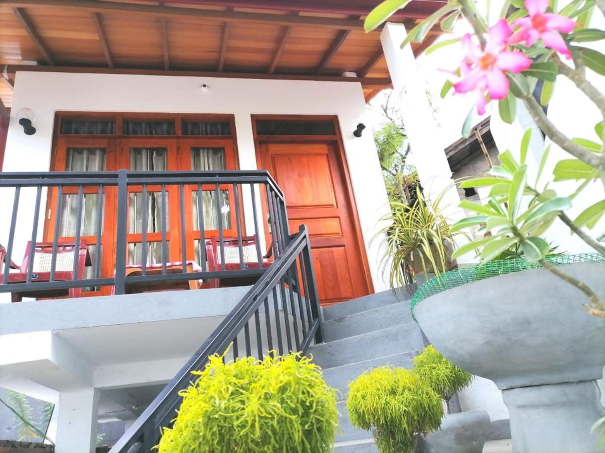 Villa Wismar Hikkaduwa Exterior foto